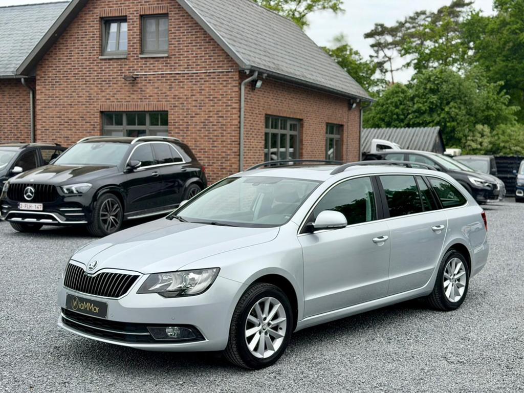 SKODA SUPERB - 2.0 DIESEL - AUTOMAAT, Autos, Skoda, Achat, Entreprise, Noir, Automatique