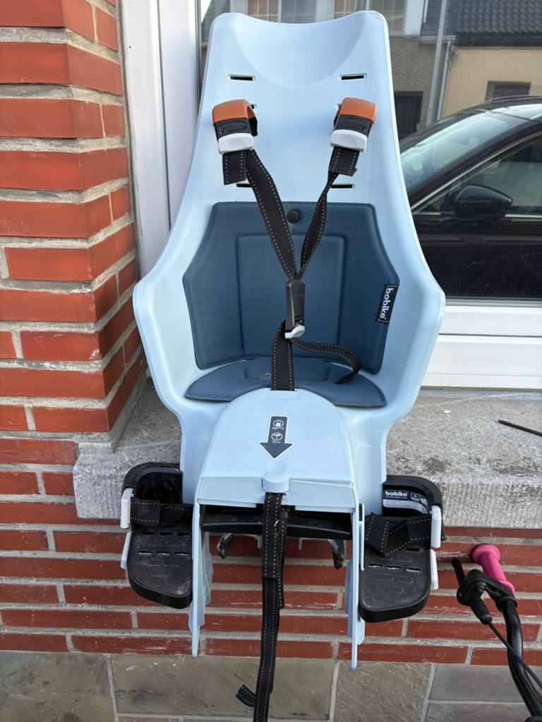 Kinderstoeltje, Fietsen en Brommers, Fietsaccessoires | Fietsstoeltjes, Ophalen, Gebruikt, Achterzitje, Voetsteuntjes