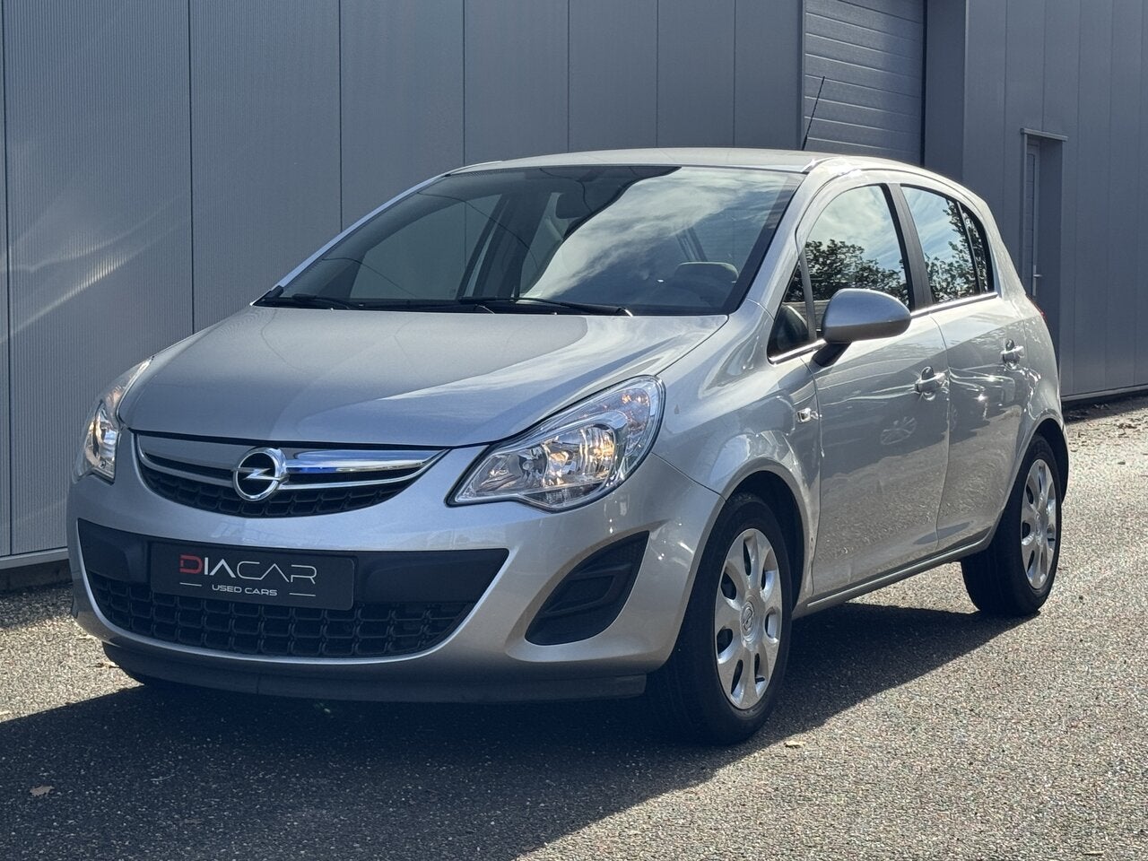 Opel Corsa Edition, Autos, 0 kg, Achat, https://public.car-pass.be/vhr/2f49f687-7fdb-4359-82bc-3ec62f6b1fc0, Entreprise