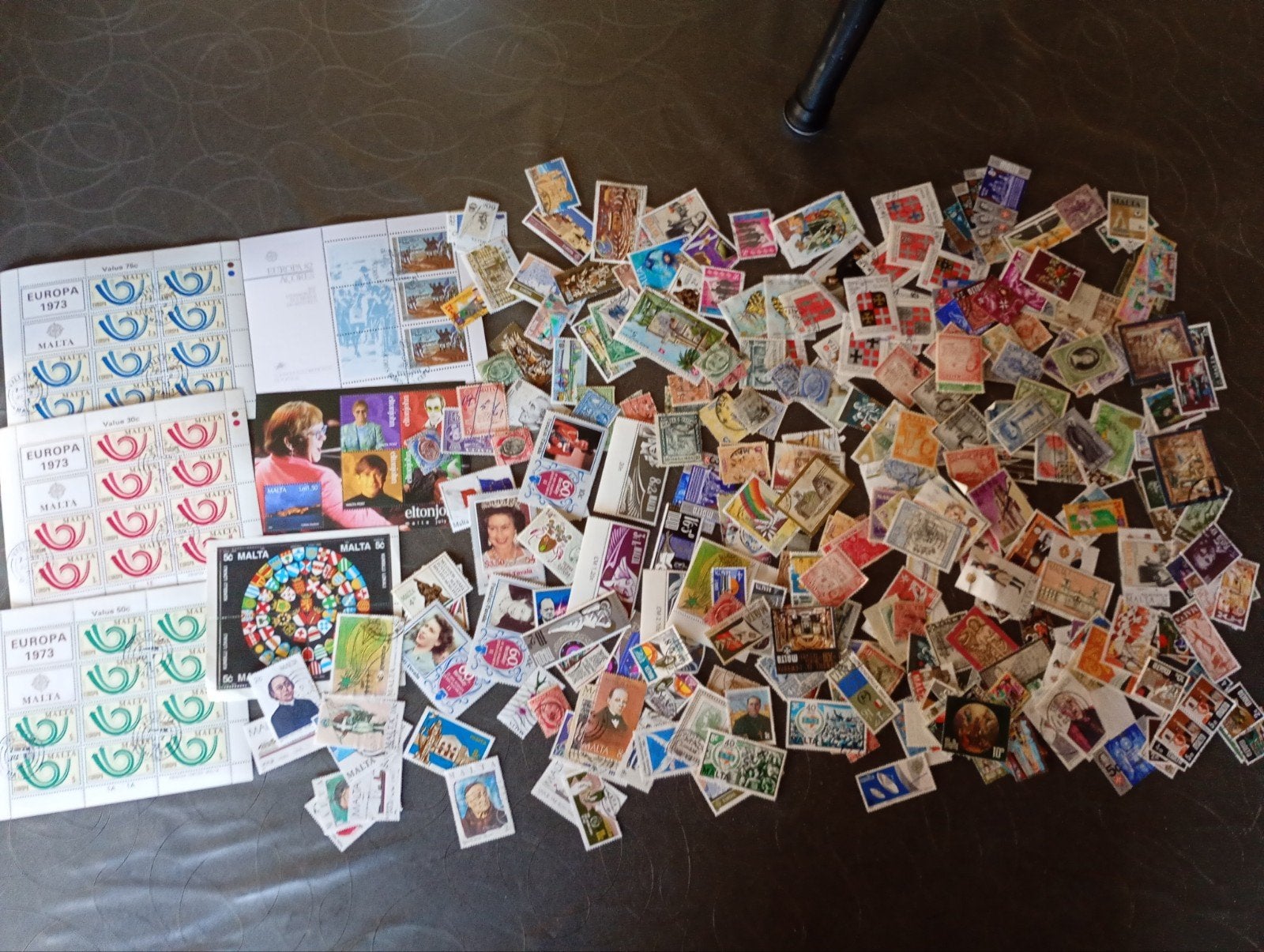 M18) joli lot de timbres de Malte, Enlèvement ou Envoi