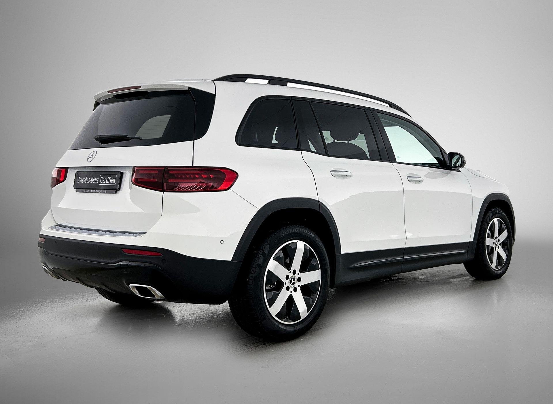 Mercedes-Benz GLB-Klasse 250 Luxury Line | Night Pack | Dist, Auto's, Mercedes-Benz, Automaat, Dealer onderhouden, Stof, Gebruikt