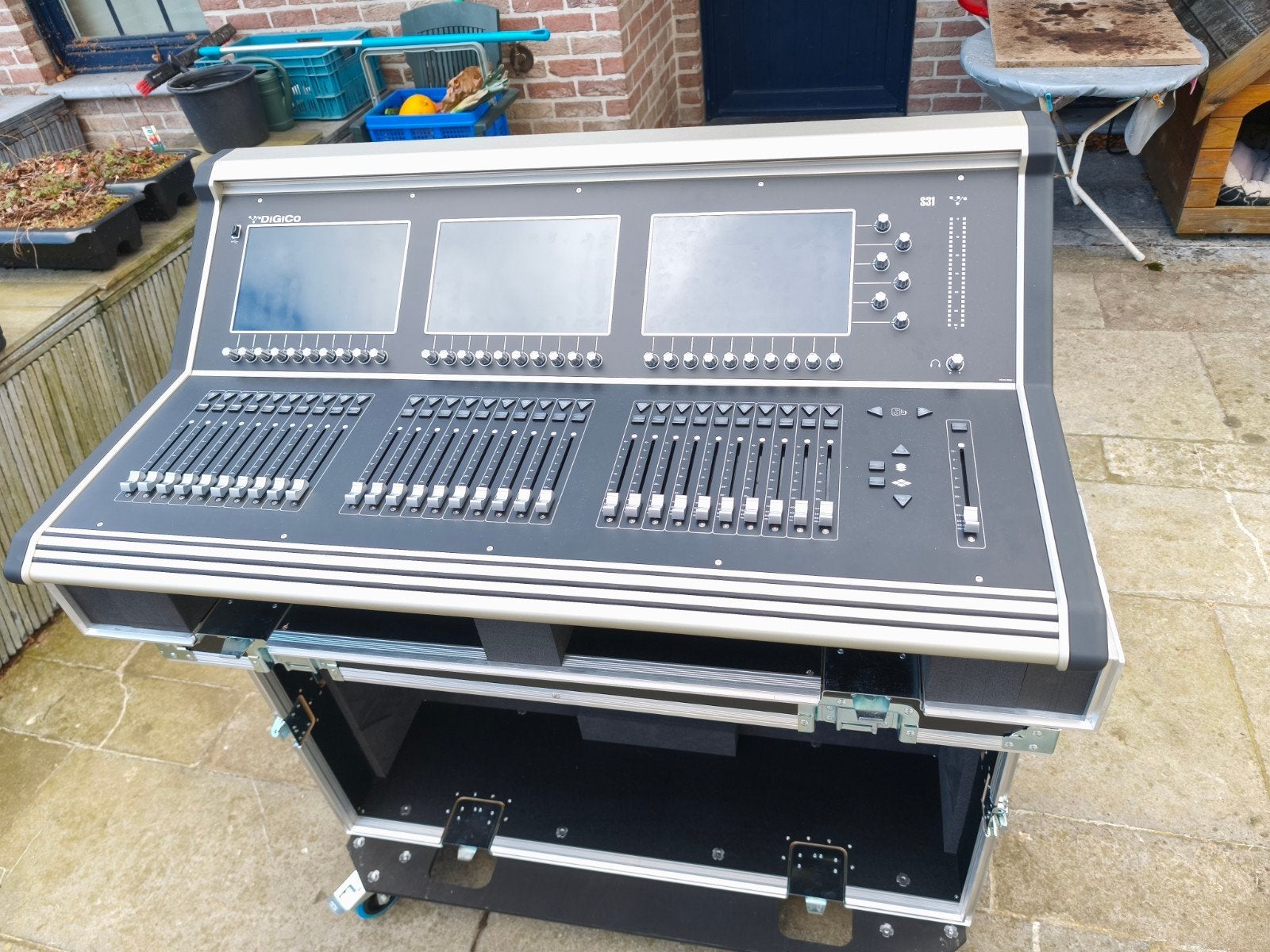 Digico S31, Enlèvement ou Envoi