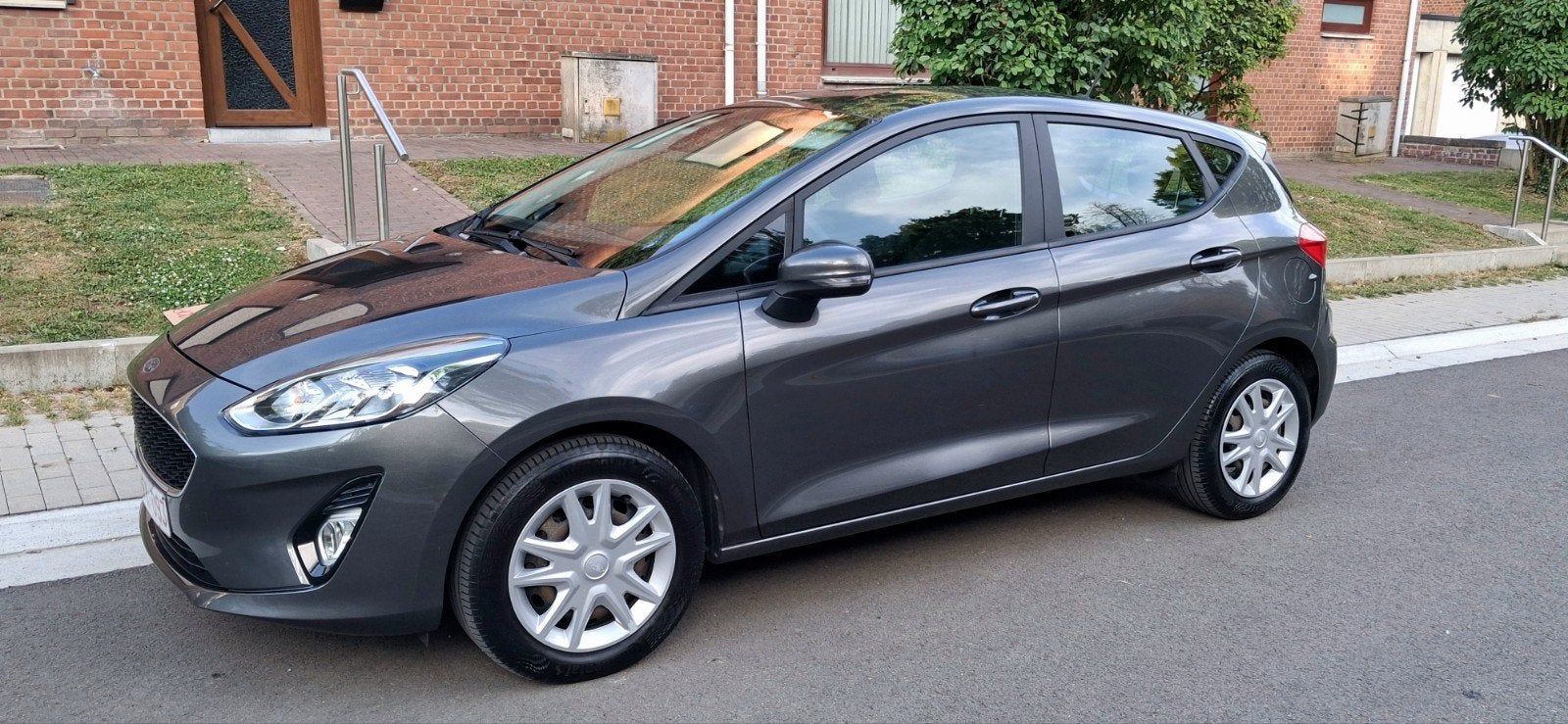 Ford fiesta hatchback benzine 2019 80495km, Auto's, Handgeschakeld, Bluetooth, Particulier, Te koop