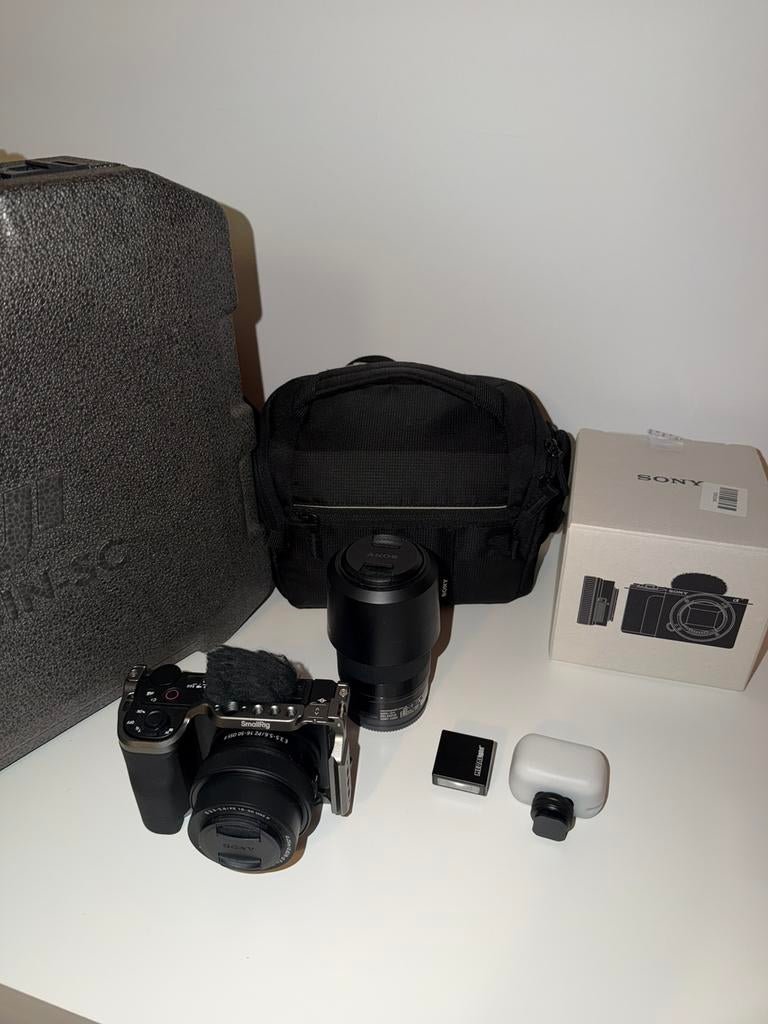 Sony ZV-E10 II + OBJECTIFS + KIT DJİ RONİN SC, Enlèvement, Comme neuf, Sony
