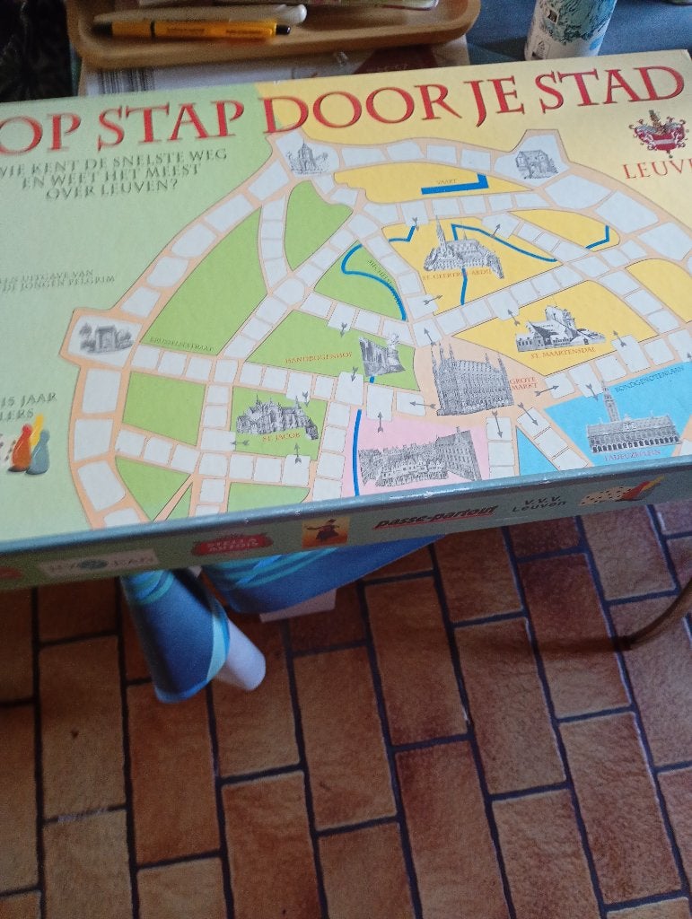 Gezelschap spel, Drie of vier spelers, Ophalen