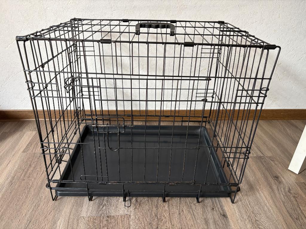 Zwarte bench te koop, Dieren en Toebehoren, Ophalen, Zo goed als nieuw