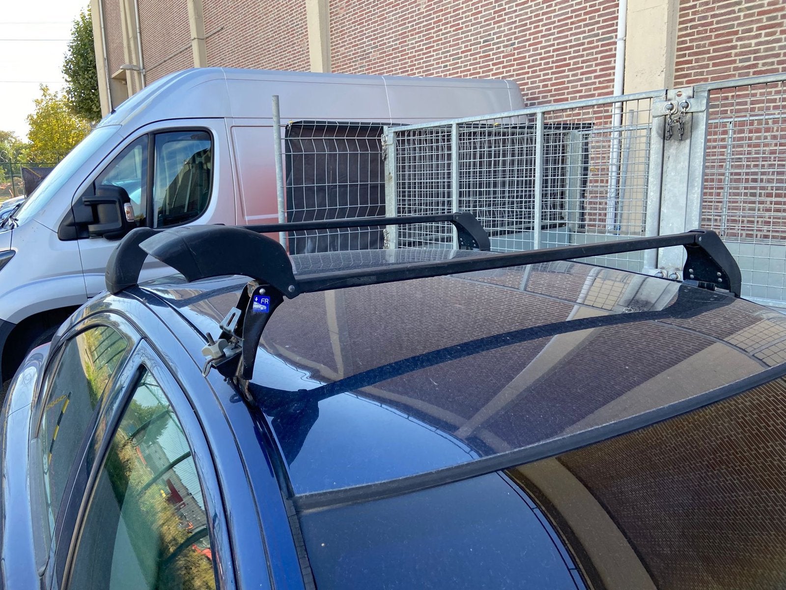 Barres de toit pour voiture, Enlèvement, Comme neuf