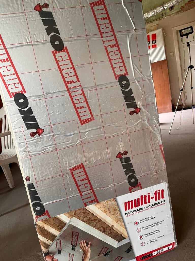 Iko Enertherm Multi-Fit isolatieplaat 2,88m², Doe-het-zelf en Bouw, Isolatie en Afdichting, Ophalen, Zo goed als nieuw