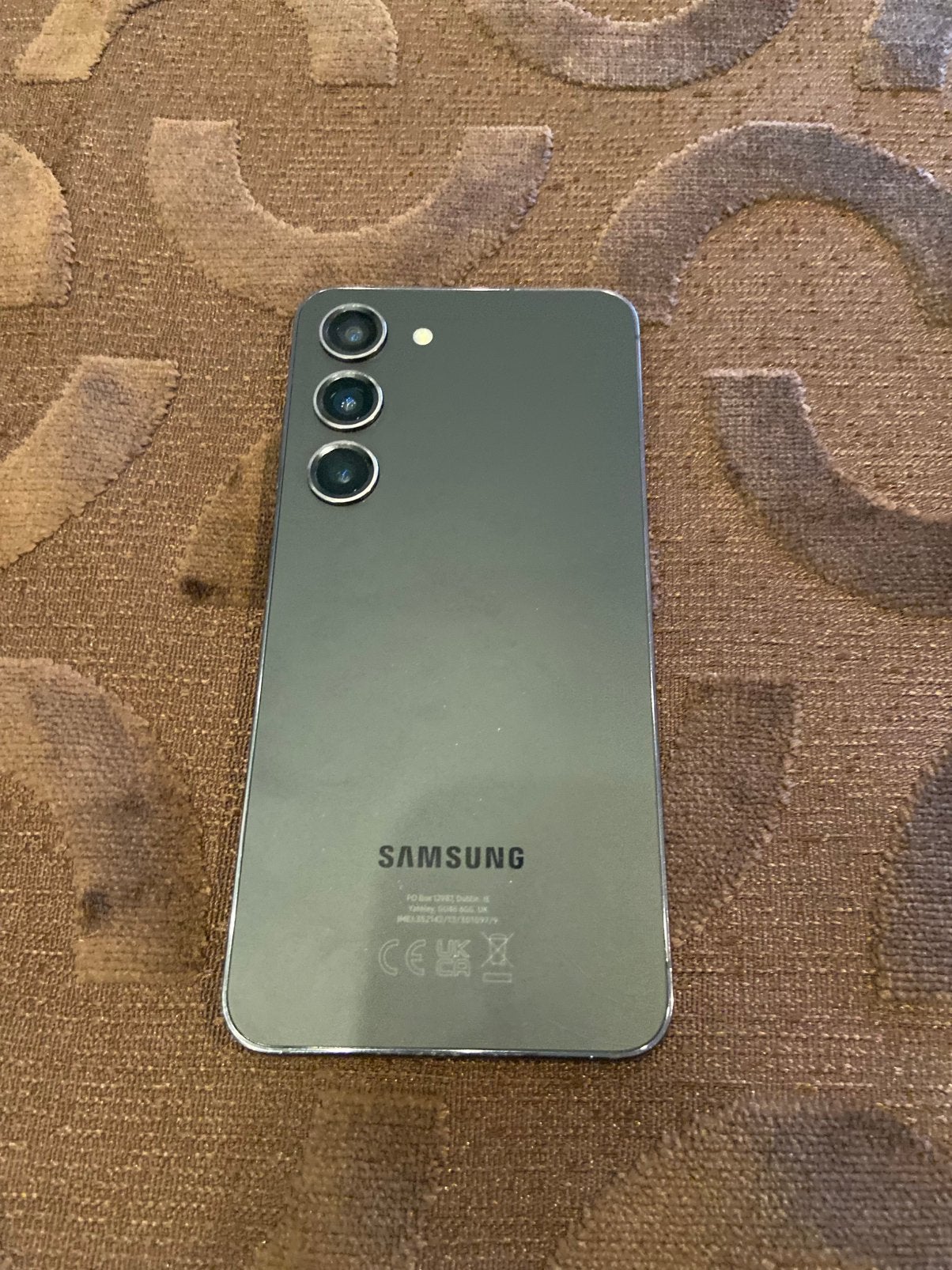 Samsung s23 met cover + lader, Telecommunicatie, Ophalen, Zo goed als nieuw