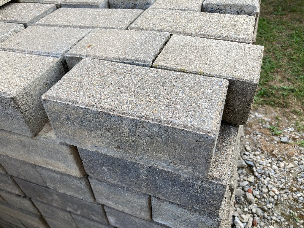 +/- 40m2 - Betonklinker grijs 22x11x8cm, Béton, Enlèvement, Utilisé, Briques