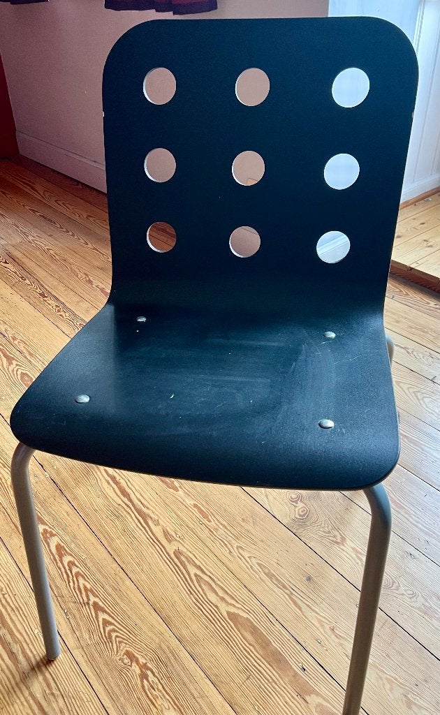 Chaises empilables bois noir / pieds métal - 8 disponibles, Maison & Meubles, Enlèvement, Bois, Noir, Cinq, Six Chaises ou plus