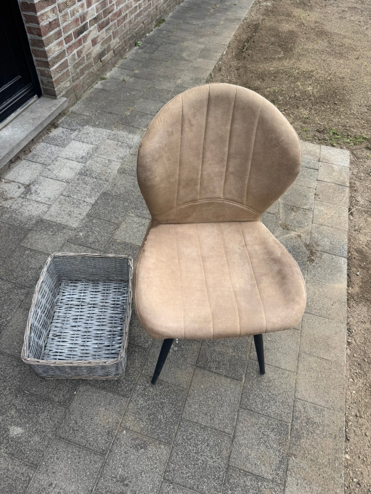 Gratis stoel en mandje, Ophalen, Gebruikt