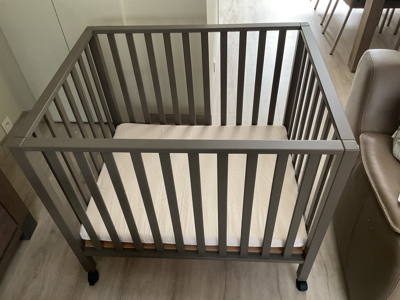 Babypark met matras, Ophalen, Zo goed als nieuw