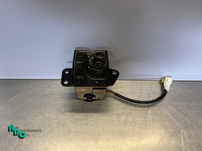 Mécanique de verrouillage hayon d'un Kia Rio (Rio 12-), Kia, -, 3 mois de garantie, Utilisé