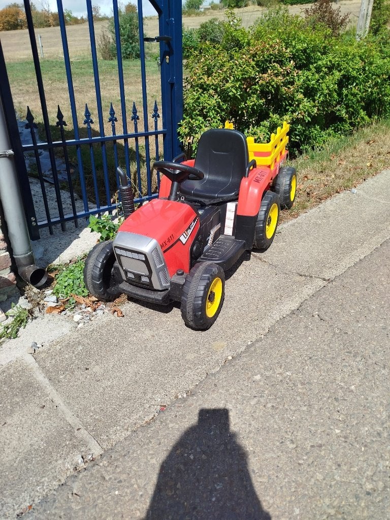 Tracteur électrique enfant, Utilisé