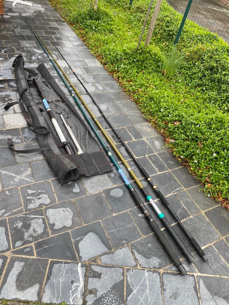 3 vis hengels, zak en toebehoren, Ophalen, Gebruikt