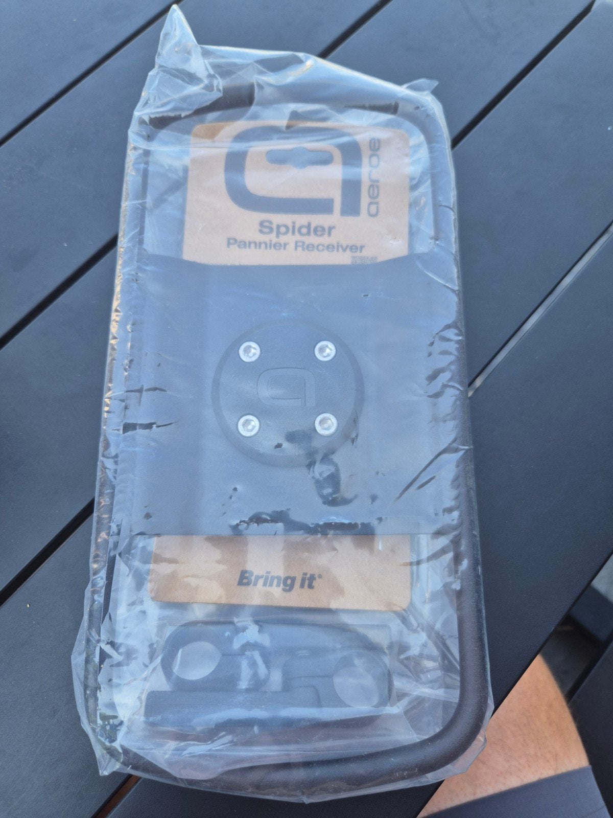 Aeroe Spider Pannier Receiver, Vélos & Vélomoteurs, Accessoires vélo | Porte-bagages, Enlèvement, Neuf