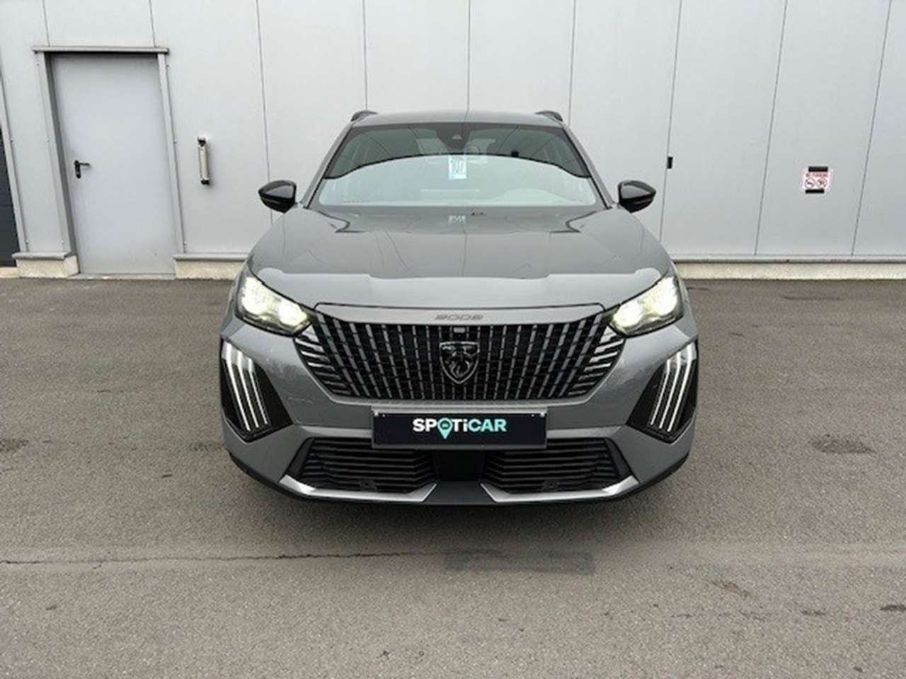 Peugeot 2008 Allure Benzine *360 Camera, GPS,*, 0 kg, 1199 cc, 0 kg, Bedrijf