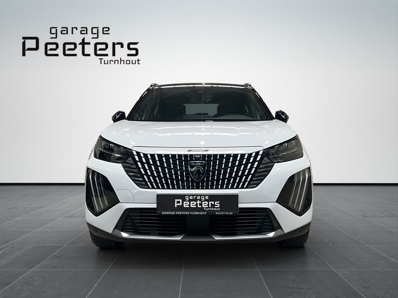 Peugeot 2008 2008 PureTech 130 EAT8 GT (bj 2024, automaat), Auto's, 4 deurs, Gebruikt, 1199 cc, Wit