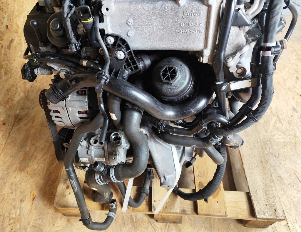 Moteur DETB Complet Q5 A4 AUDI, Autos : Pièces & Accessoires, Envoi, Utilisé, Daihatsu