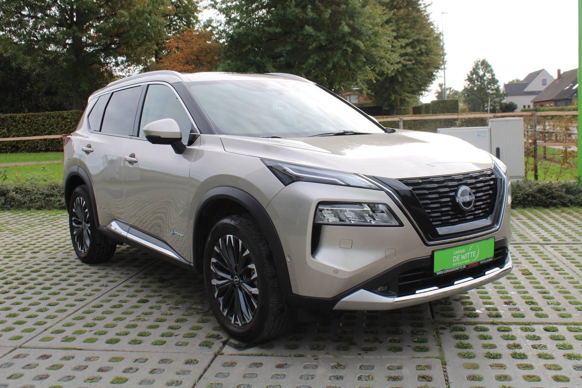 Nissan X-Trail e-4ORCE Tekna+ 4WD (7 Zitplaatsen) (bj 2024), Auto's, Automaat, 1497 cc, Gebruikt, Euro 6
