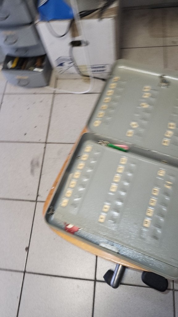 sleutelkast, Ophalen, Zo goed als nieuw