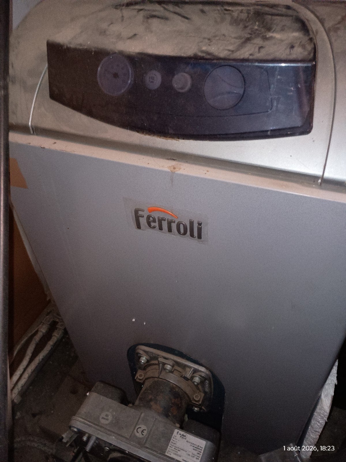 À vendre chaudière au mazout Ferroli, Enlèvement, Thermostat