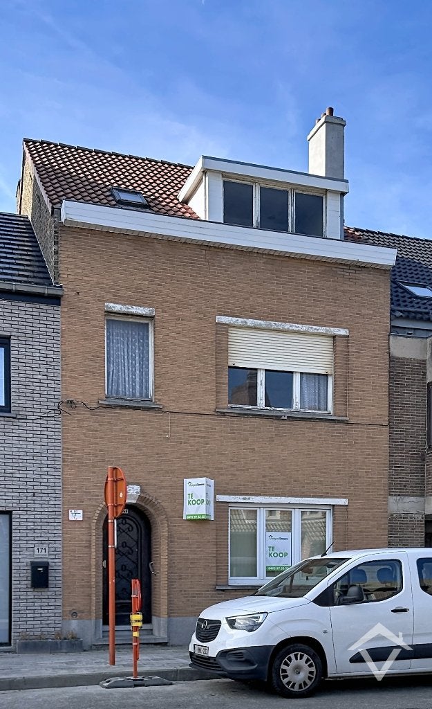 Verrassende woning met 4 slaapkamers en tuin te Bredene, Immo, Tot 200 m², 195 m², Tussenwoning, Provincie West-Vlaanderen