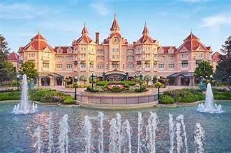 Sejour Disneyland Paris 3 jrs/2 nuits Disneyland Hotel, Tickets & Billets, Loisirs | Parcs d'attractions, Trois personnes ou plus