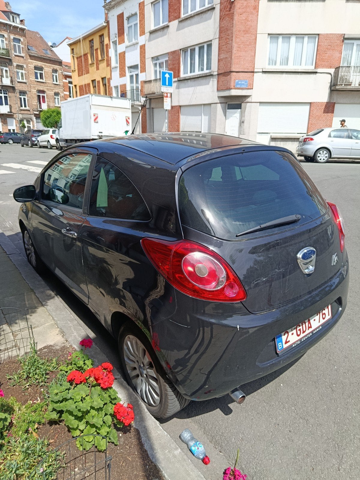 Ford Ka 1.2 Essence – 2013
À vendre Ford Ka 1.2 essence, ann, Euro 5, Zwart, Zwart, Handgeschakeld