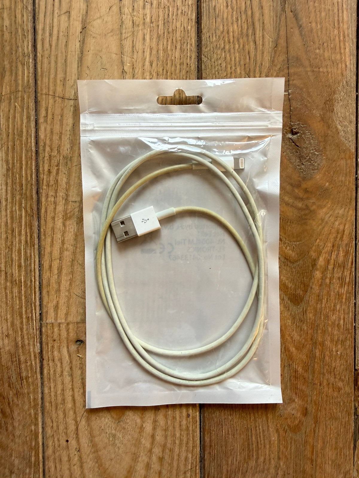 Cable Apple lighting et USB-A, Télécoms, Enlèvement, Comme neuf, Apple