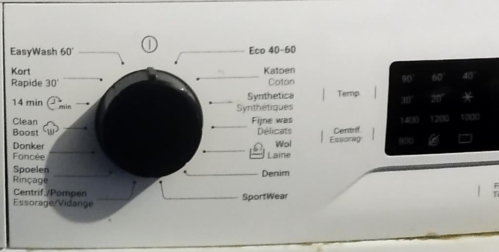 Machine à laver Zanussi 8 kg 1400 essorage, 8 à 10 kg, Enlèvement, Comme neuf, Chargeur frontal