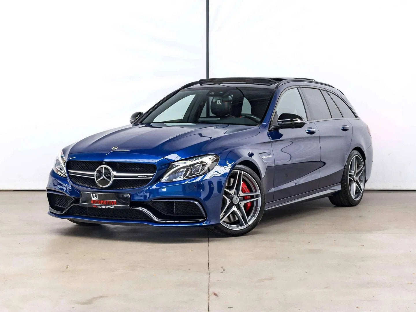 Mercedes-Benz C-CLASS 63 AMG AMG|360|PANO|ZETELVERWARMING|, Auto's, Automaat, https://public.car-pass.be/vhr/6568a652-c641-42d5-b497-70a1d789c00c