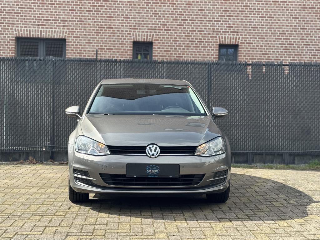 VW GOLF 7 AUT 2015 83DKM BENZINE GEKEURD&GARANTIE, Auto's, Testrit aan huis, Stof, 4 cilinders, 5 zetels