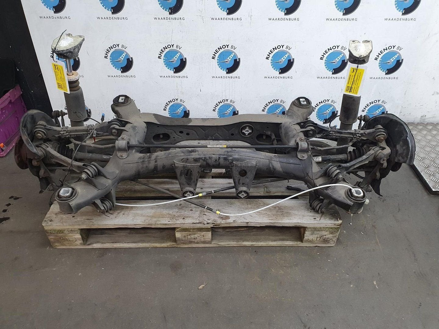 BMW 3 SERIES 335D XDR. HIGH EX. OPHANGING ACHTER COMPLEET 20, Ophalen of Verzenden, Gebruikt, Stiba lid