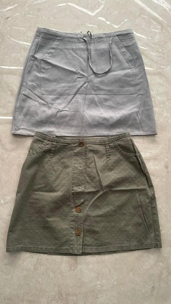 ROK (2) kort VINTAGE 1997 grijs + vervaagd kaki S, Kleding | Dames, Rokken, Overige kleuren, Ophalen of Verzenden, Zo goed als nieuw