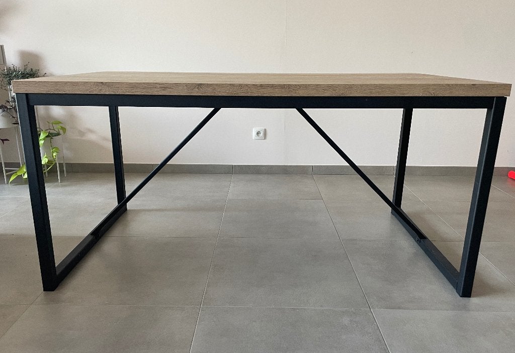 Eettafel, 50 tot 100 cm, Zo goed als nieuw, Vijf personen of meer, 150 tot 200 cm