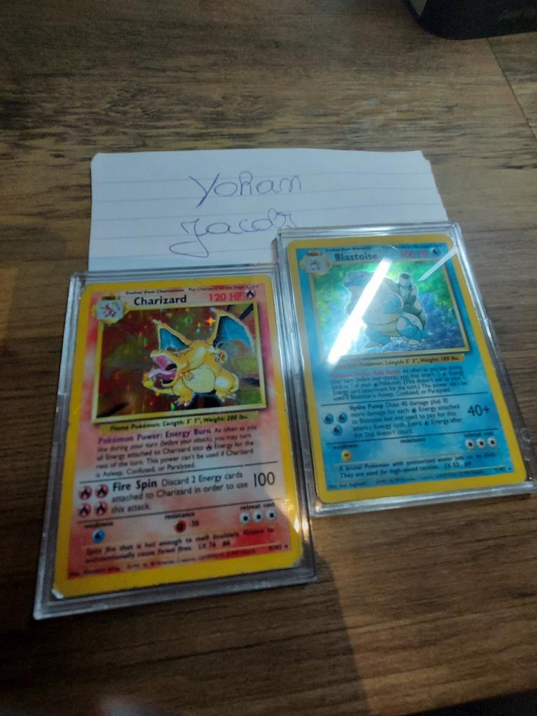 Charizard  et blastoise  holo set de base 99  état  moyen
