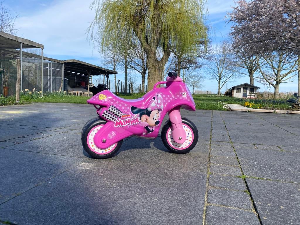 Minnie Mouse Loopmotor Injusa Disney (met helm), Enlèvement, Comme neuf