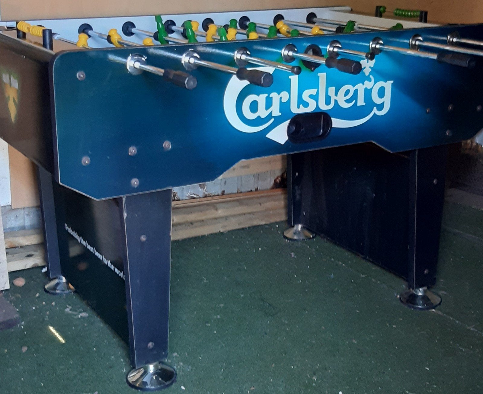kikker/babyfoot Carlsberg, Enlèvement