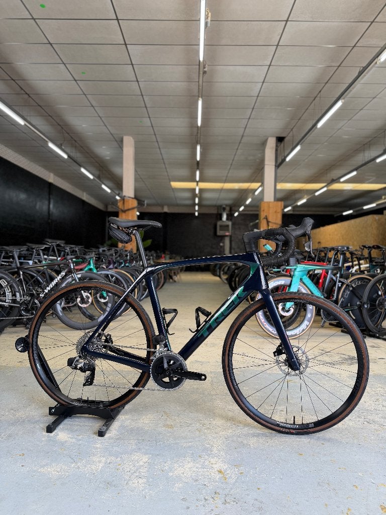 500km Trek Domane SL6 Di2 Carbon Racefiets, Ophalen, Zo goed als nieuw