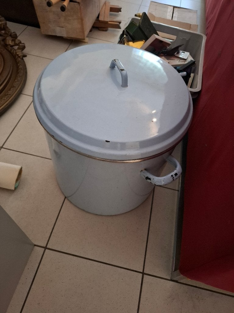 Groot kookpot vintage, Maison & Meubles, Cuisine | Casseroles & Poêles, Enlèvement ou Envoi, Comme neuf, Émail, Avec couvercle