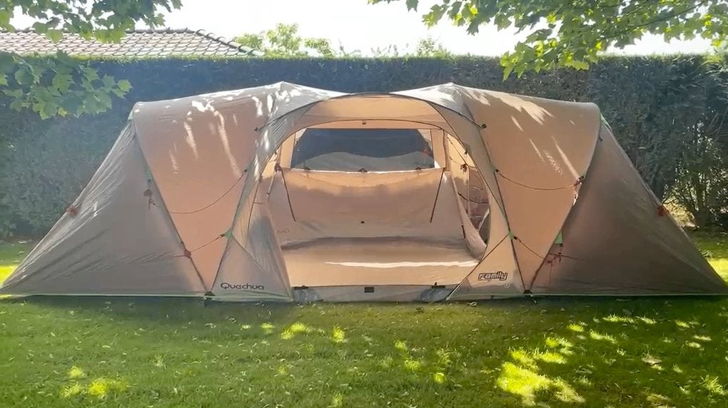 Tent QUECHUA Family 4.2 XL, Caravans en Kamperen, Tenten, Ophalen, Zo goed als nieuw, Tot en met 4