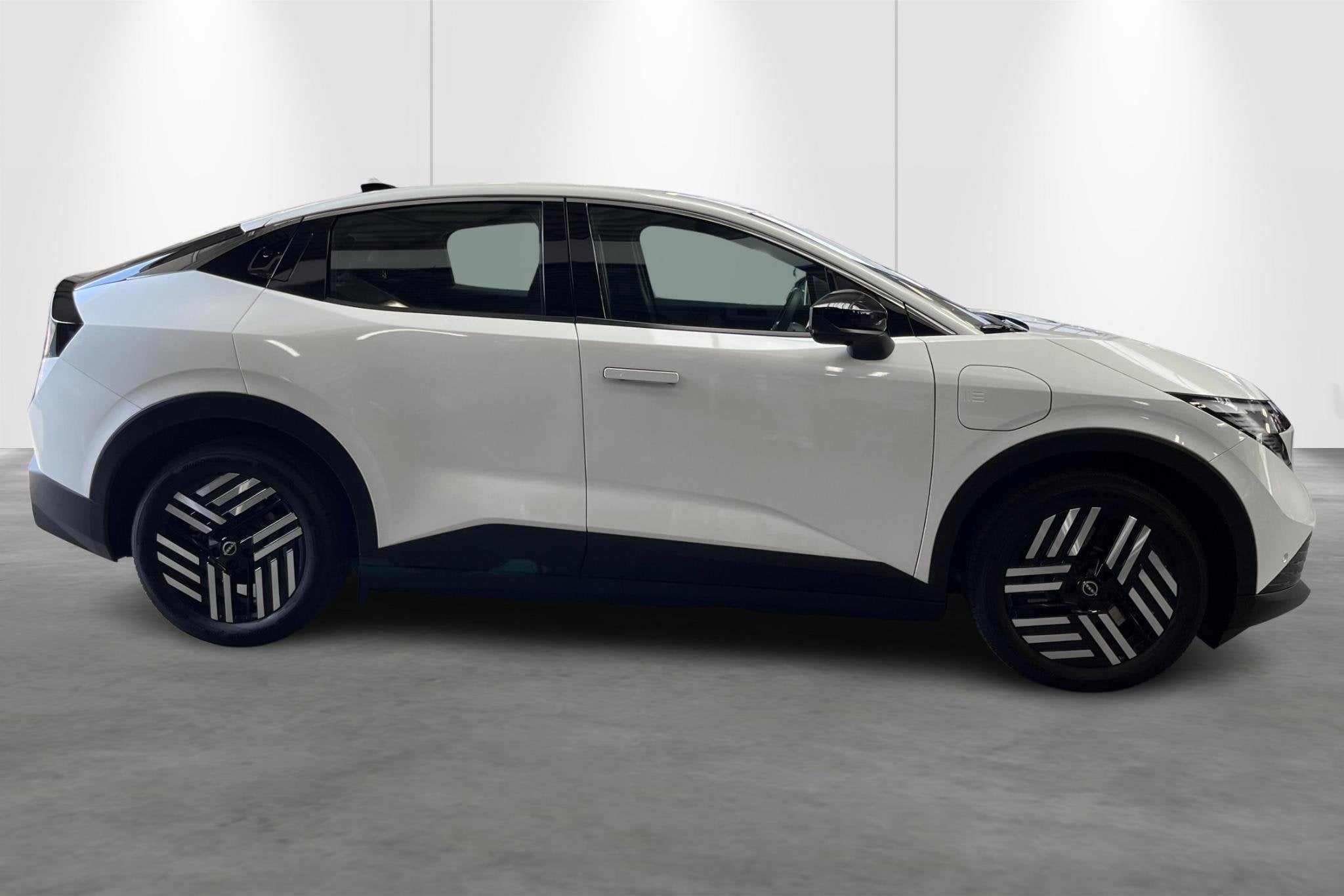 Nissan Leaf Engage Plus 52kWh (automatique), Autos, Achat, Entreprise, 1864 kg, 5 places