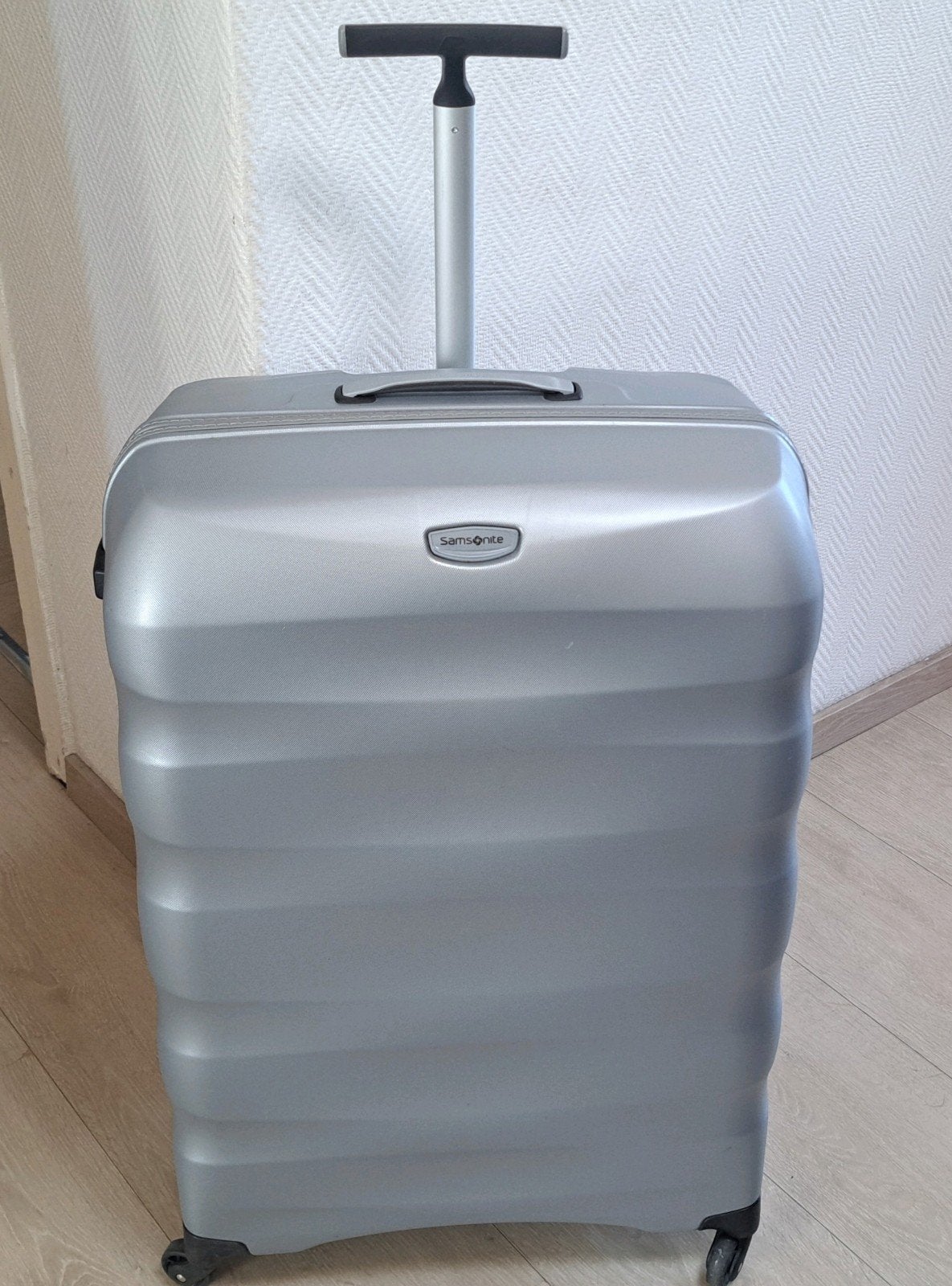 samsonite modèle spinner grande valise trolley 4x roulettes, Ophalen, 45 tot 55 cm, Zo goed als nieuw, 70 cm of meer