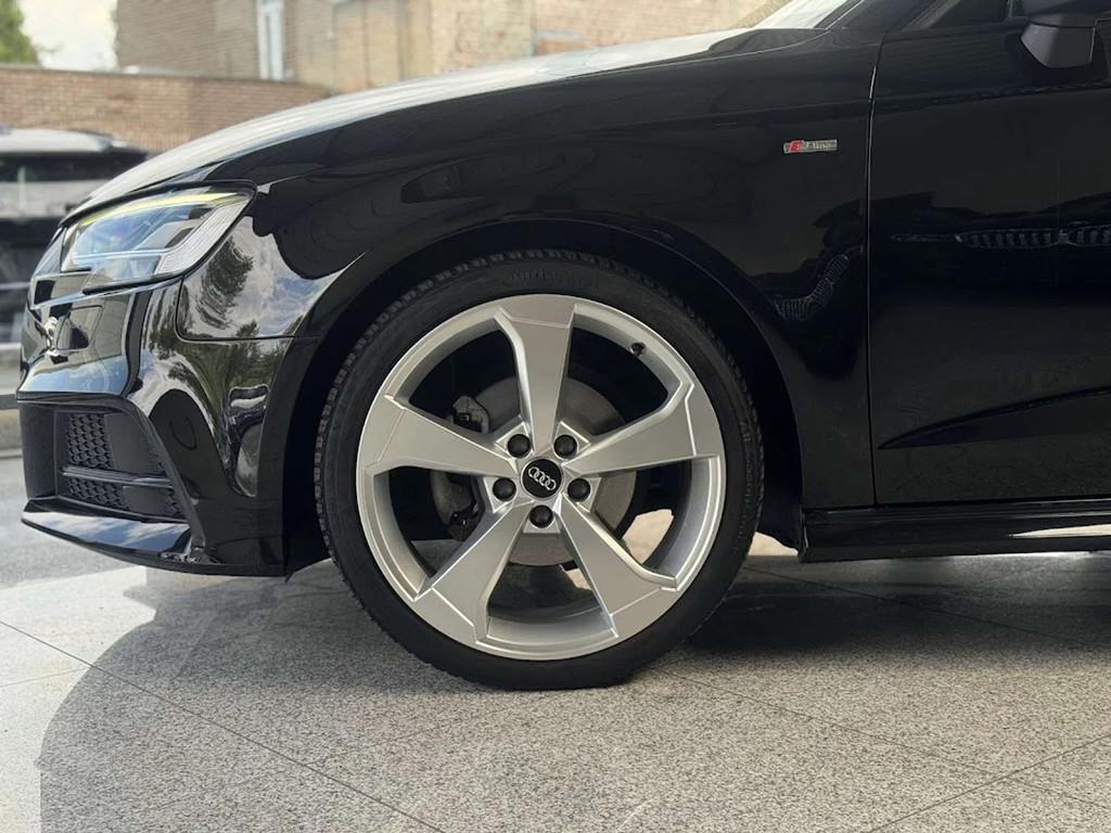 Audi A3 Sportback A3 1.0 TFSI / S-Line / NAVI / BT / SENSORE, Autos, Achat, Euro 6, Entreprise, Noir