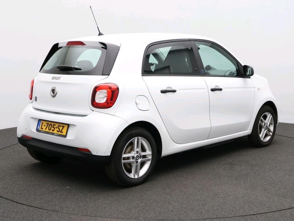 Smart Forfour Elektromotor 60kW Essential (automatique), Autos, Achat, ForFour, 82 ch, Entretenue par le concessionnaire