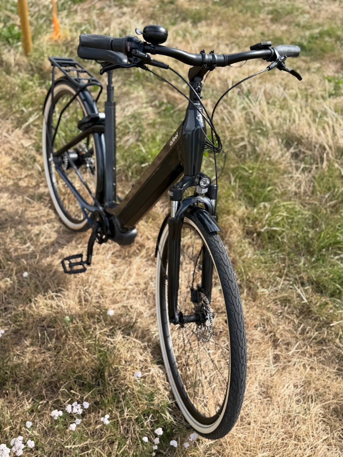 A vendre velo électrique mixte O2 feel neuf super affaire, Vélos & Vélomoteurs, Enlèvement ou Envoi, Comme neuf