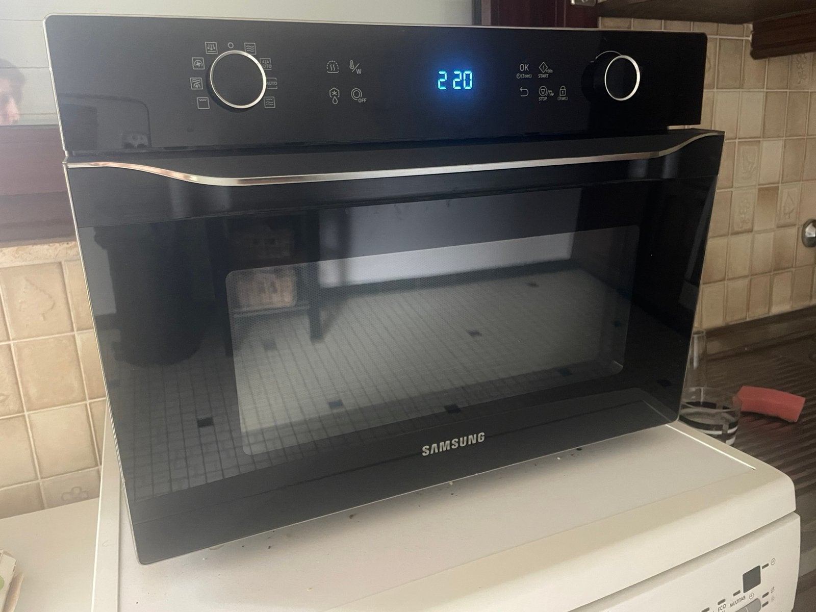 Combi oven-microgolf samsung (vrijstaand), Elektronische apparatuur, Ophalen, Minder dan 45 cm, Gebruikt, Combi-oven