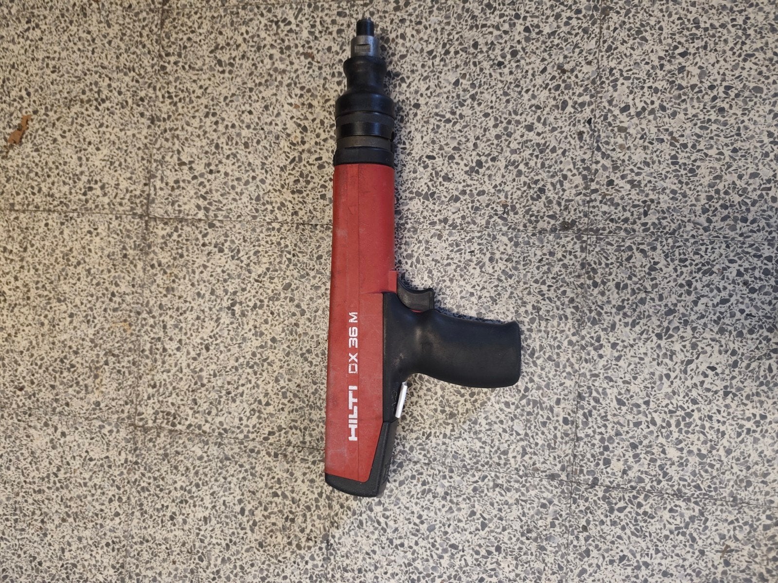 Hilti DX36 M, Ophalen